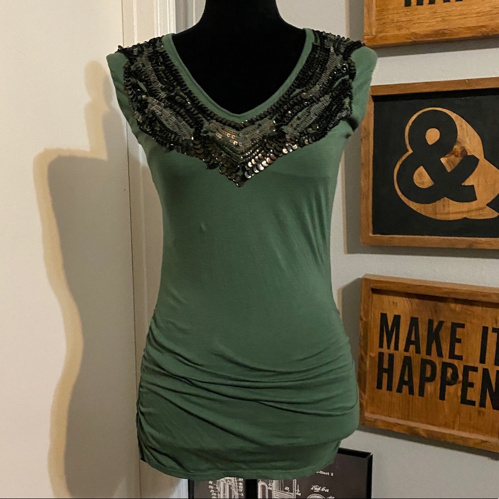 Moda International Green Sequined Sleeveless Top